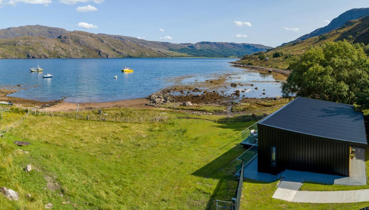 Birches With Hot Tub Holiday home Dundonnell