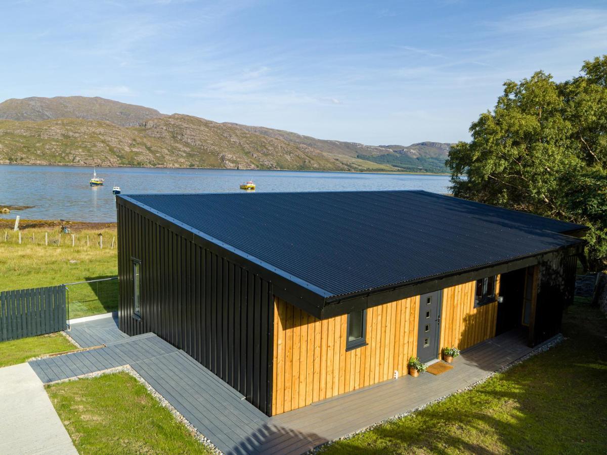 Birches With Hot Tub Holiday home *